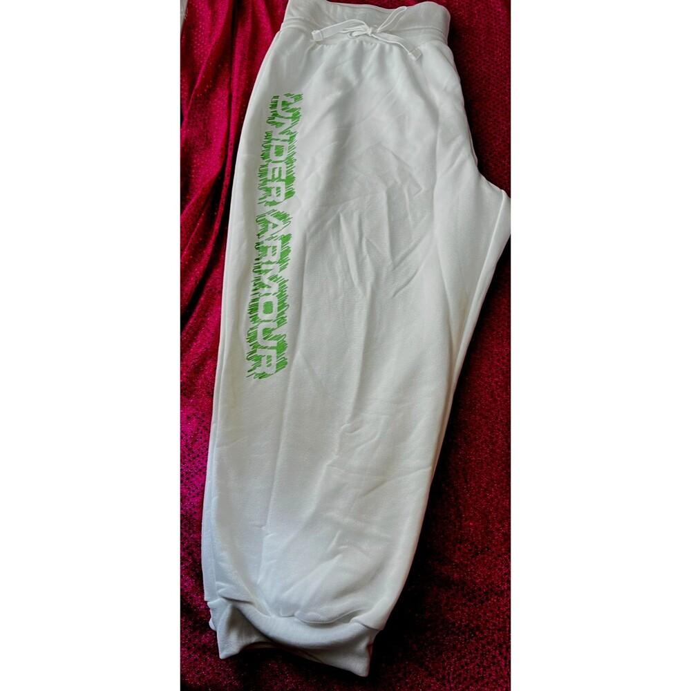 Ladies Under Armour White Capri Jogger Sweats with Lime Green Logo's NWT Size XL
